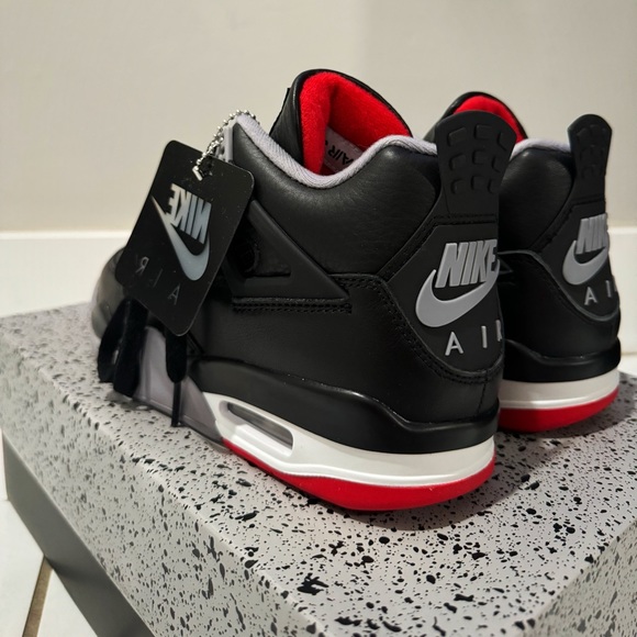 Air Jordan Bred 4 Reimagined - Picture 2 of 9